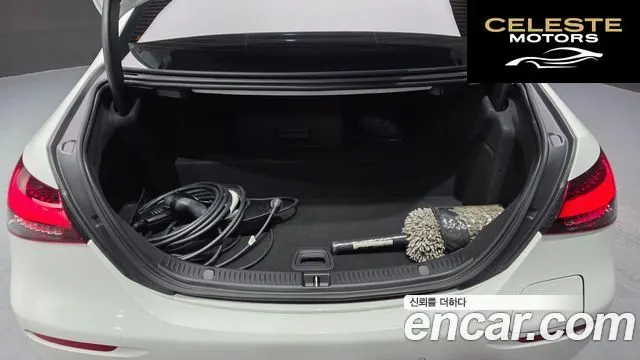 MERCEDES BENZ E-Classe W213 E300e 4MATIC Exclusive 2023 — photo 15 sur 42