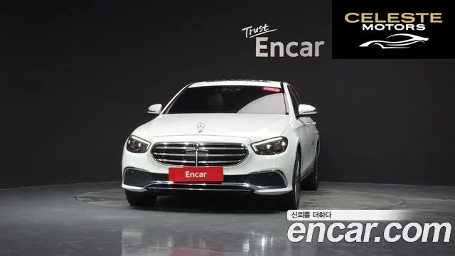 MERCEDES BENZ E-Classe W213 E300e 4MATIC Exclusive 2023 — photo 2 sur 42