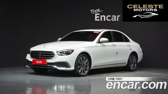 MERCEDES BENZ E-Classe W213 E300e 4MATIC Exclusive 2023 — photo 41 sur 42