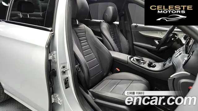MERCEDES BENZ E-Classe W213 E250 Avantgarde 2020 — photo 17 sur 30