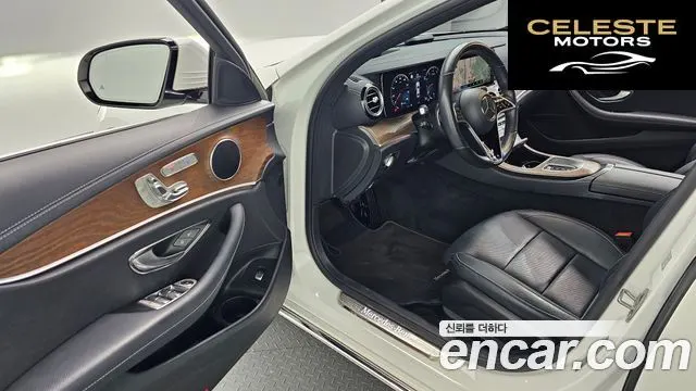 MERCEDES BENZ E-Classe W213 E250 Exclusive 2021 — photo 10 sur 20