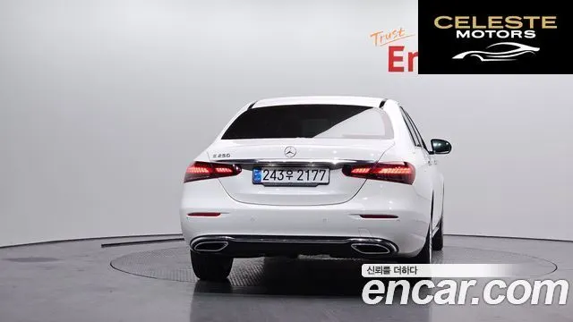 MERCEDES BENZ E-Classe W213 E250 Exclusive 2021 — photo 4 sur 20