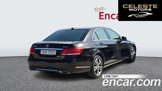 MERCEDES BENZ E-Classe W212 E220 CDI Avantgarde 2014 — photo 2 sur 20