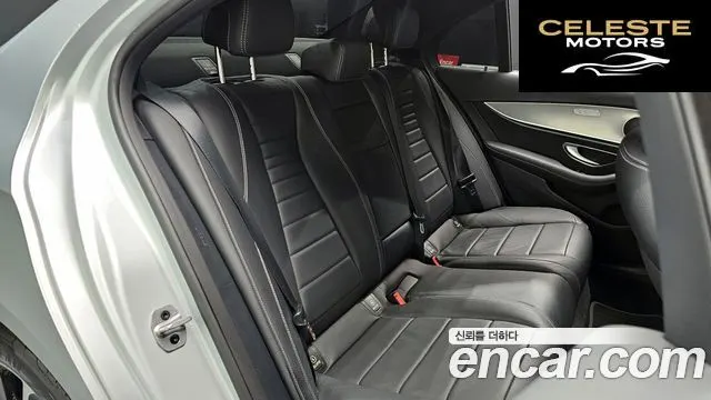 MERCEDES BENZ E-Classe W213 E250 Avantgarde 2020 — photo 18 sur 30