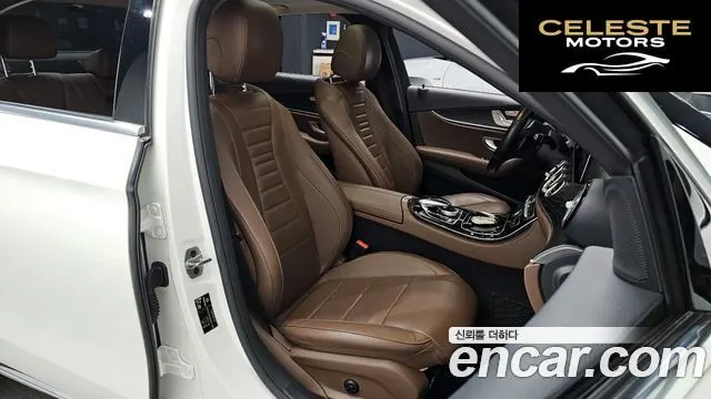 MERCEDES BENZ E-Classe W213 E220d Avantgarde 2019 — photo 16 sur 31