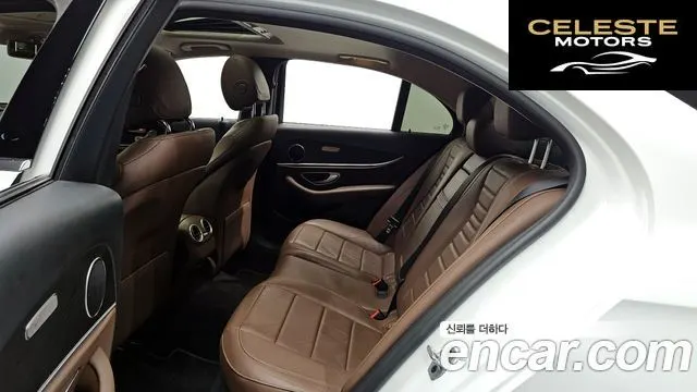 MERCEDES BENZ E-Classe W213 E220d Avantgarde 2019 — photo 17 sur 31