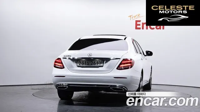 MERCEDES BENZ E-Classe W213 E220d Avantgarde 2019 — photo 3 sur 31