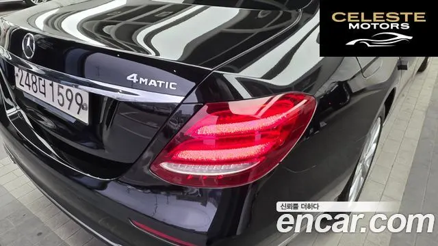MERCEDES BENZ E-Classe W213 E300 4MATIC Exclusive 2020 — photo 9 sur 41