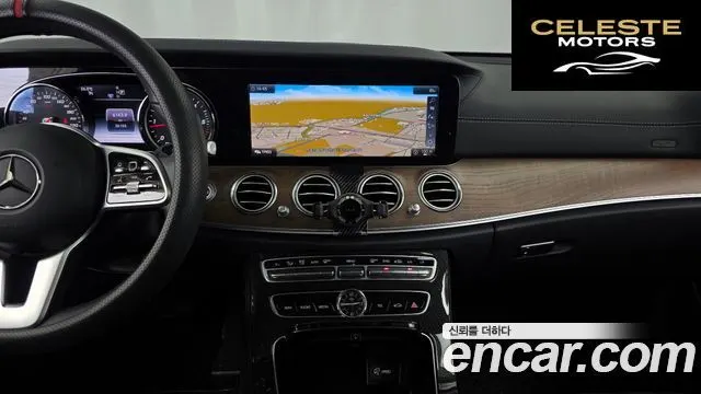 MERCEDES BENZ E-Classe W213 E220d Exclusive 2019 — photo 19 sur 31