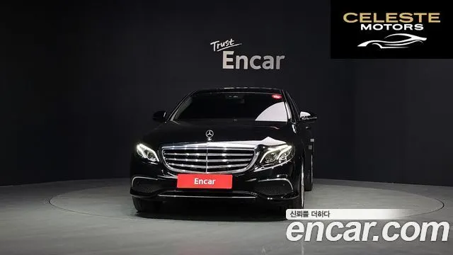 MERCEDES BENZ E-Classe W213 E220d Exclusive 2019 — photo 3 sur 31