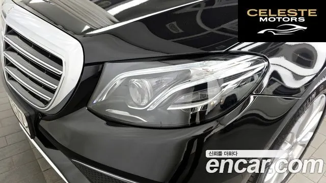 MERCEDES BENZ E-Classe W213 E220d Exclusive 2019 — photo 8 sur 31