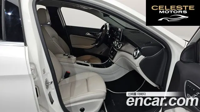MERCEDES BENZ GLA-Classe X156 GLA220 Premium 2019 — photo 16 sur 39