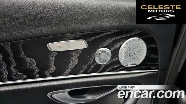 MERCEDES BENZ E-Classe W213 E300 4MATIC Avantgarde 2018 — photo 18 sur 20