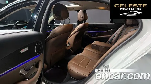 MERCEDES BENZ E-Classe W213 E220d 4MATIC Avantgarde 2018 — photo 18 sur 30