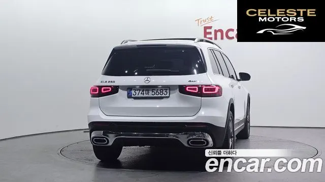MERCEDES BENZ GLB-Classe X247 GLB250 4MATIC 2022 — photo 4 sur 30