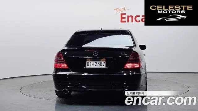 MERCEDES BENZ E-Classe W211 E320 2003 — photo 4 sur 20