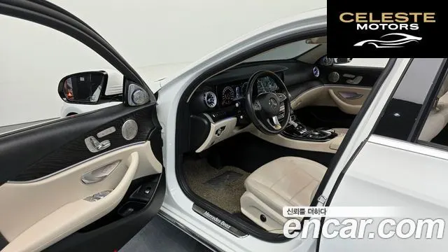 MERCEDES BENZ E-Classe W213 E220d Avantgarde 2018 — photo 10 sur 20