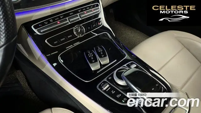 MERCEDES BENZ E-Classe W213 E220d Avantgarde 2018 — photo 19 sur 20