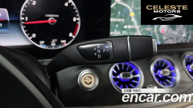 MERCEDES BENZ E-Classe W213 E220d Avantgarde 2018 — photo 9 sur 20