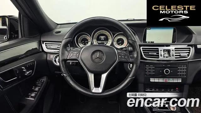 MERCEDES BENZ E-Classe W212 E300 4MATIC Avantgarde 2016 — photo 12 sur 20