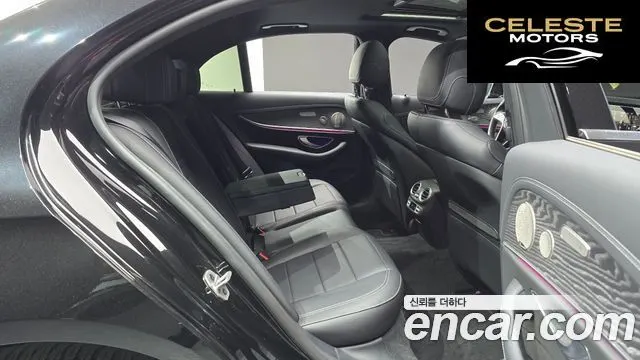 MERCEDES BENZ E-Classe W213 E350 4MATIC Avantgarde 2022 — photo 18 sur 39