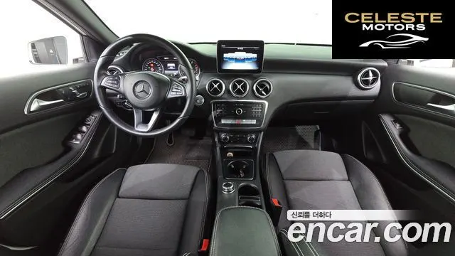 MERCEDES BENZ A-Classe W176 A200 2018 — photo 7 sur 20