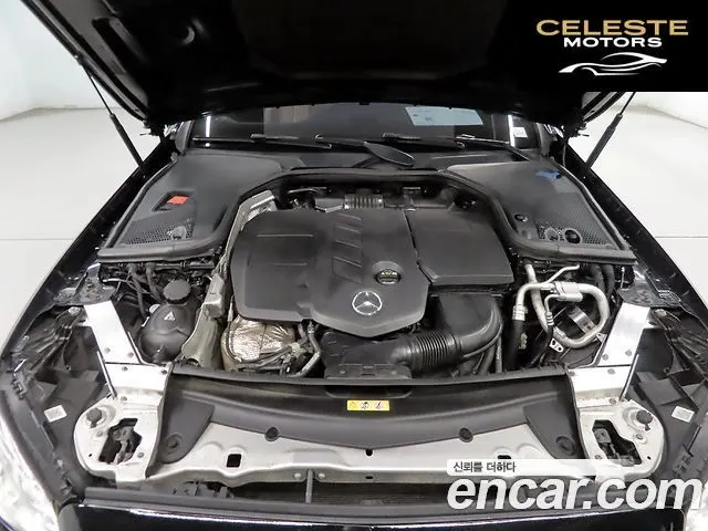 MERCEDES BENZ E-Classe W213 E220d Coupé 2019 — photo 6 sur 26
