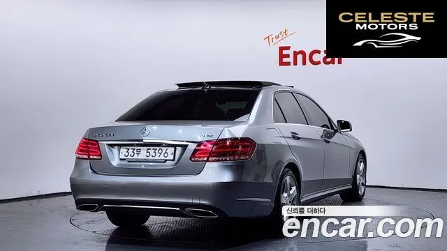 MERCEDES BENZ E-Classe W212 E250 CDI 4MATIC 2014 — photo 2 sur 20