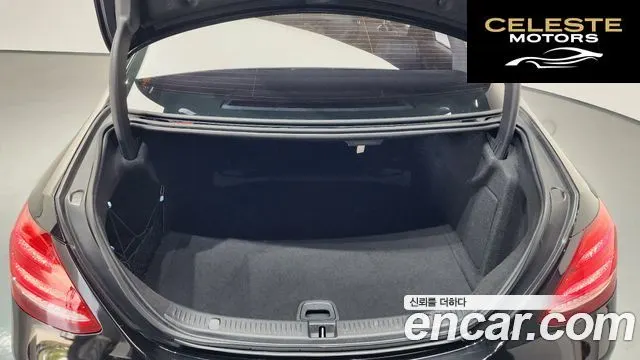 MERCEDES BENZ E-Classe W213 E300 Avantgarde 2019 — photo 25 sur 36