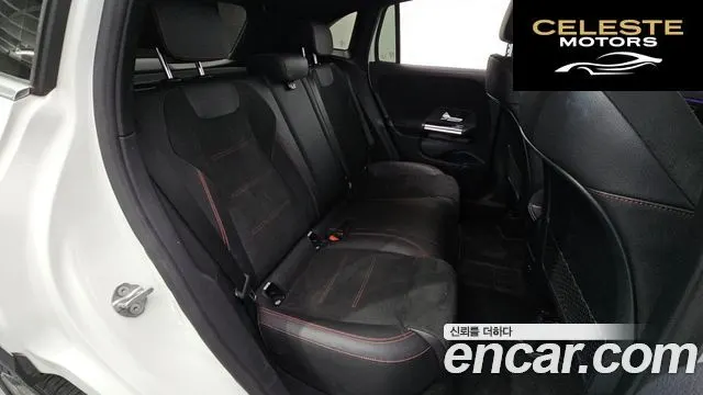 MERCEDES BENZ GLA-Classe H247 GLA250 4MATIC 2021 — photo 24 sur 36