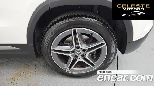 MERCEDES BENZ GLA-Classe H247 GLA250 4MATIC 2021 — photo 7 sur 36