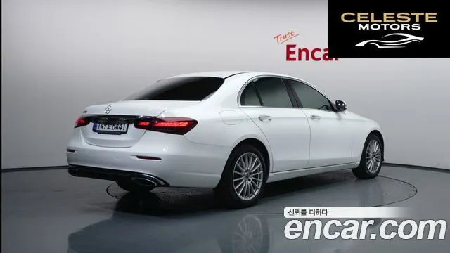 MERCEDES BENZ E-Classe W213 E250 Exclusive 2022 — photo 2 sur 32