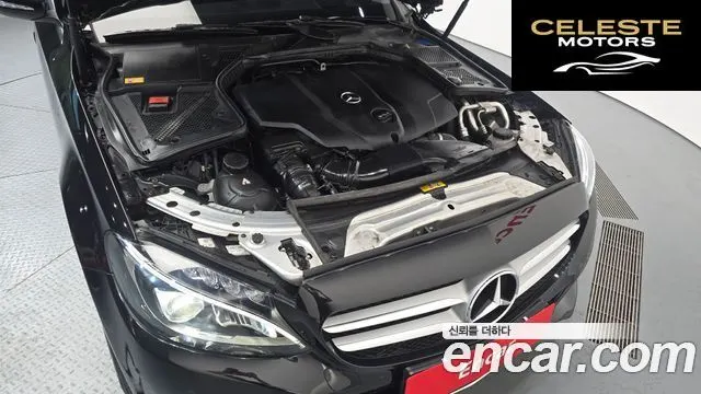MERCEDES BENZ C-Classe W205 C220 Avantgarde 2015 — photo 6 sur 20