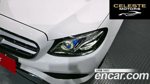 MERCEDES BENZ E-Classe W213 E220d 4MATIC Avantgarde 2018 — photo 8 sur 30