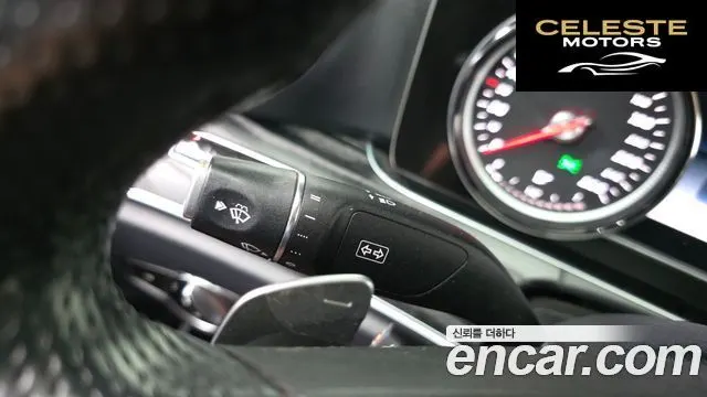 MERCEDES BENZ E-Classe W213 E220d 4MATIC Avantgarde 2018 — photo 28 sur 32