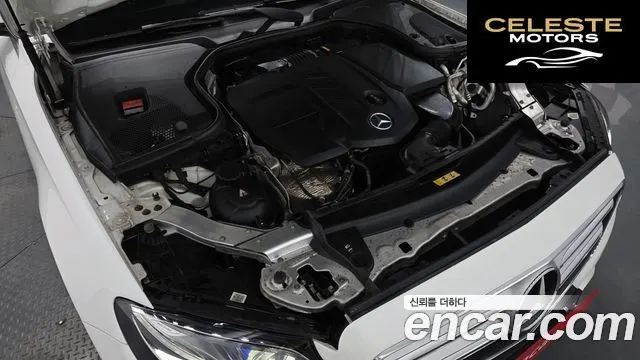 MERCEDES BENZ E-Classe W213 E220d 4MATIC Avantgarde 2018 — photo 5 sur 32