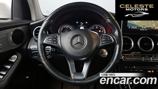 MERCEDES BENZ GLC-Classe X253 GLC220 d 4MATIC Coupé 2018 — photo 19 sur 31