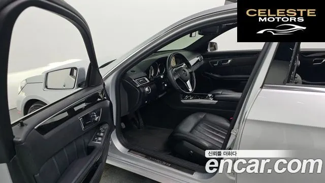 MERCEDES BENZ E-Classe W212 E300 4MATIC Avantgarde 2014 — photo 10 sur 20