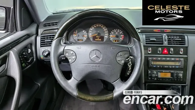 MERCEDES BENZ E-Classe W210 E200K 2002 — photo 13 sur 20