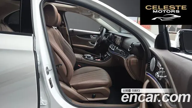 MERCEDES BENZ E-Classe W213 E450 4MATIC Exclusive 2020 — photo 18 sur 33