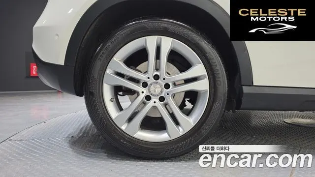 MERCEDES BENZ GLA-Classe X156 GLA200 d 2016 — photo 5 sur 20