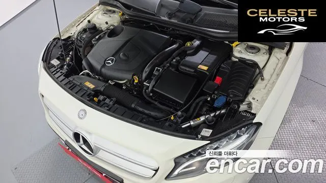MERCEDES BENZ GLA-Classe X156 GLA200 d 2016 — photo 6 sur 20