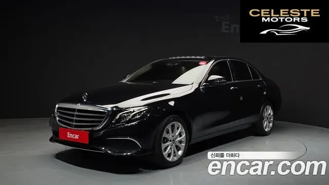 MERCEDES BENZ E-Classe W213 E300 4MATIC Exclusive 2018 — photo 38 sur 38