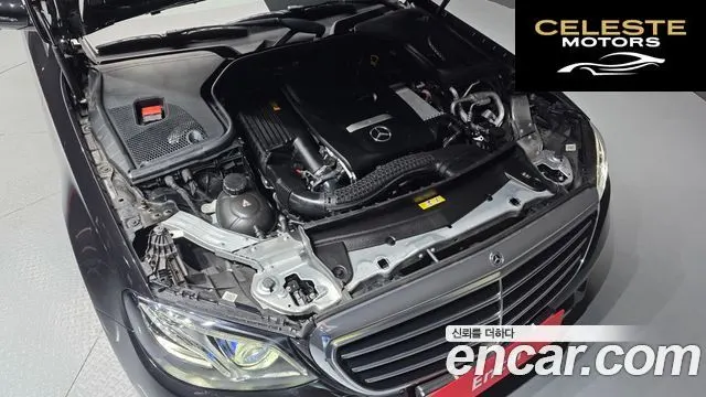 MERCEDES BENZ E-Classe W213 E300 4MATIC Exclusive 2018 — photo 6 sur 38