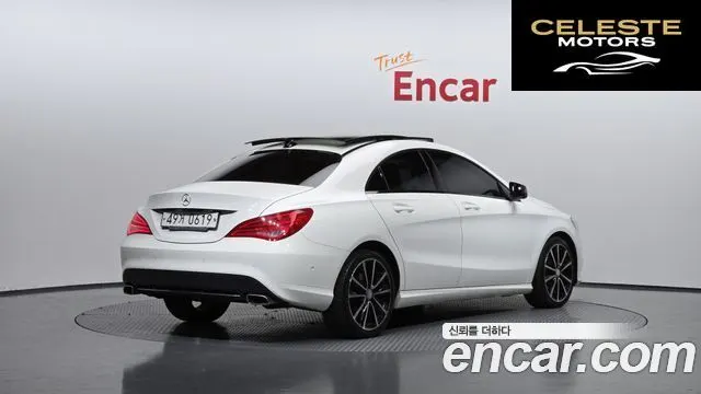 MERCEDES BENZ CLA-Classe C117 CLA200 d 4MATIC 2016 — photo 2 sur 20