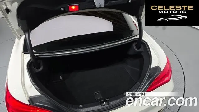 MERCEDES BENZ CLA-Classe C117 CLA200 d 4MATIC 2016 — photo 20 sur 20