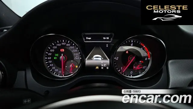 MERCEDES BENZ CLA-Classe C117 CLA200 d 4MATIC 2016 — photo 8 sur 20
