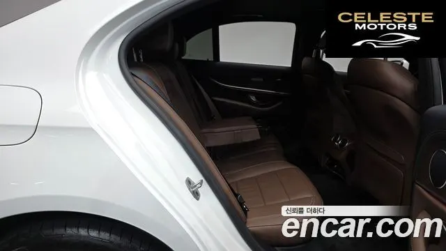MERCEDES BENZ E-Classe W213 E250 Exclusive 2022 — photo 11 sur 20