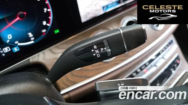 MERCEDES BENZ E-Classe W213 E250 Exclusive 2022 — photo 9 sur 20