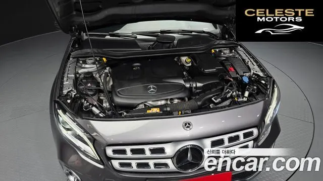 MERCEDES BENZ GLA-Classe X156 GLA220 Premium 2019 — photo 6 sur 33